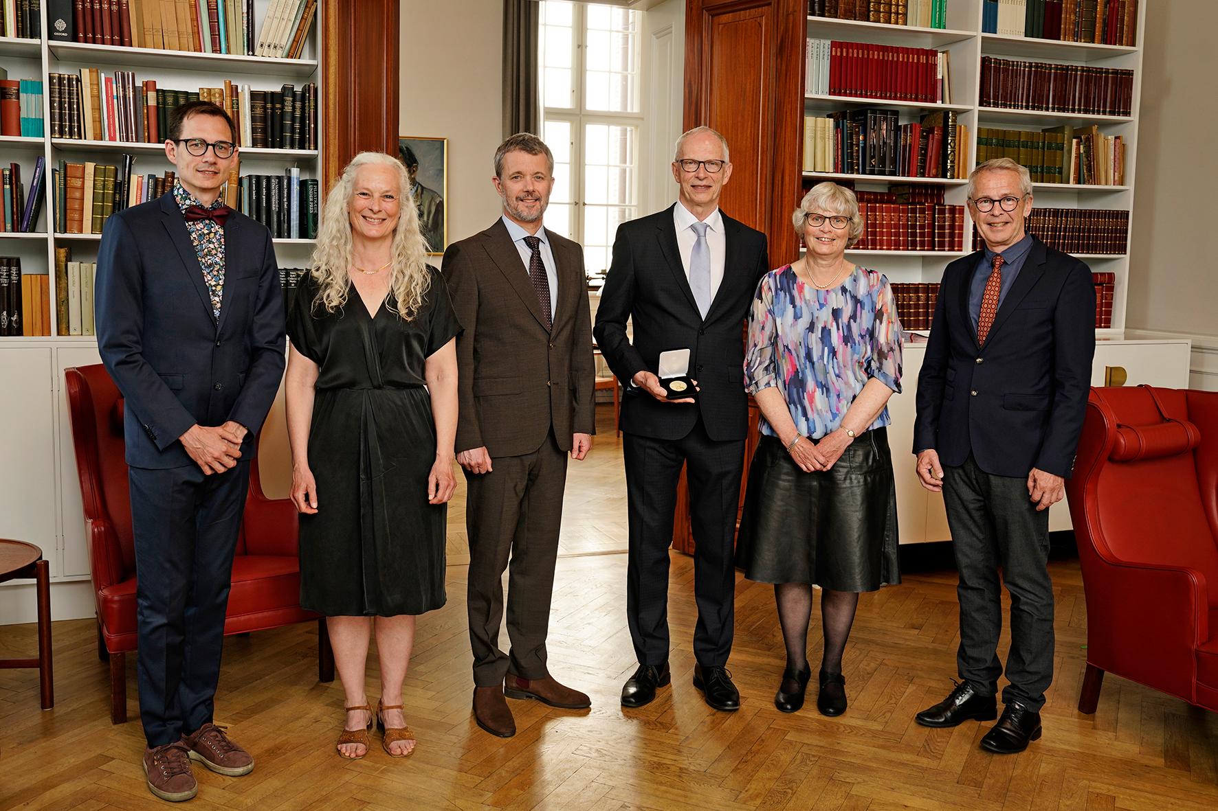 Honouring Per Halkjær Nielsen’s outstanding scientific contributions to microbiology and chemistry